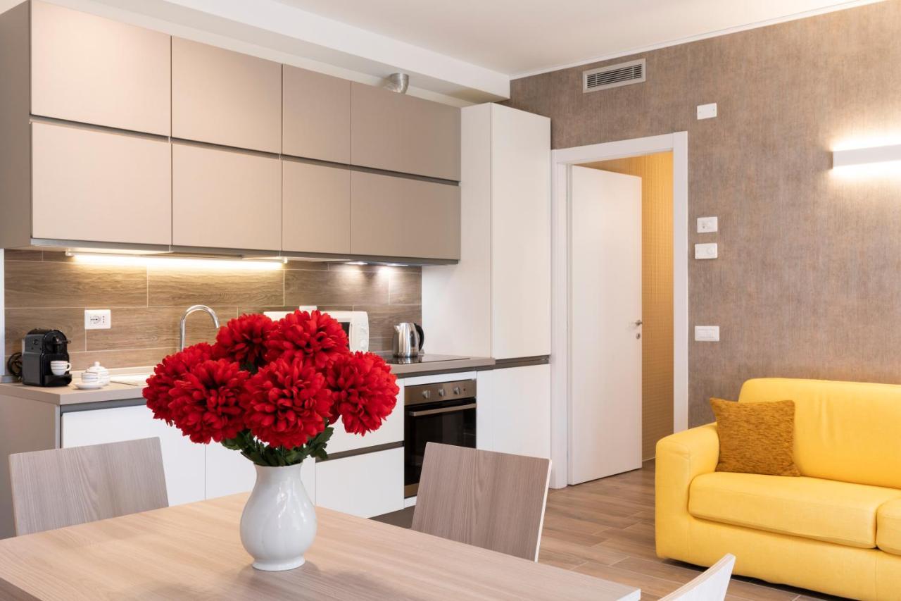 West Milan - Modern And Comfortable Apartment Экстерьер фото