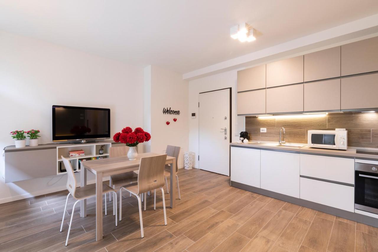 West Milan - Modern And Comfortable Apartment Экстерьер фото