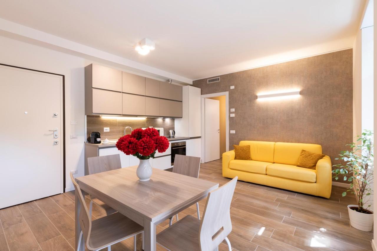 West Milan - Modern And Comfortable Apartment Экстерьер фото