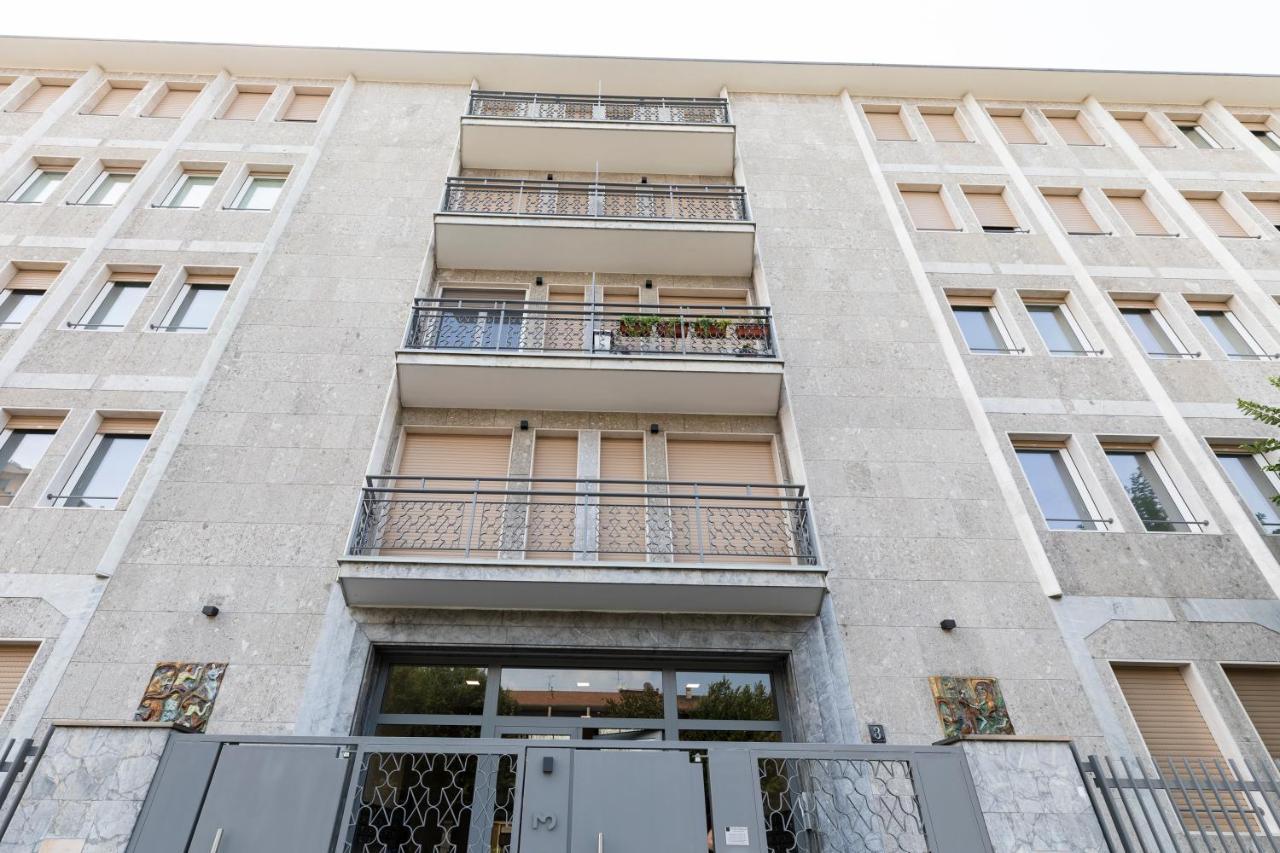 West Milan - Modern And Comfortable Apartment Экстерьер фото